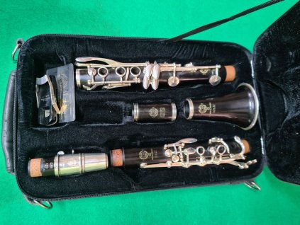 B klarient Selmer 10S II