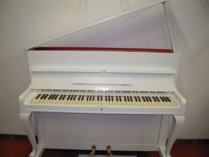 Pianino Petrof