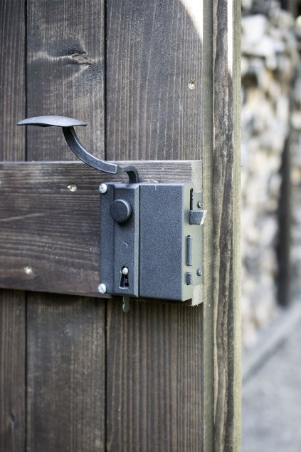 kovarstvi klaban klbn kovana klika na dvere historicka mysak rustic 7