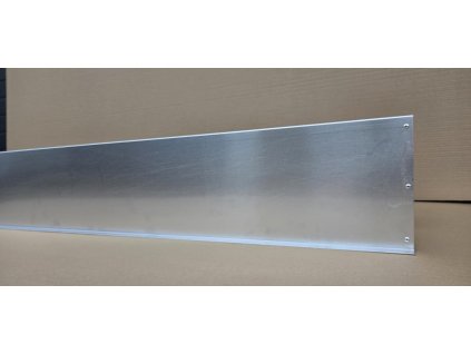 AL BOX  - pro předokenní žaluzii (Al box 1,5 mm  rš  do 660 mm + 2 ks čelo délka do 2,5 m)