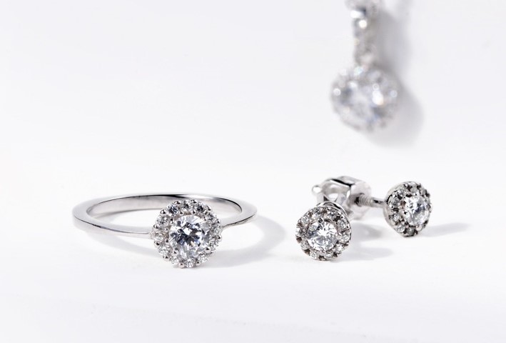 Diamanty jsou věčné