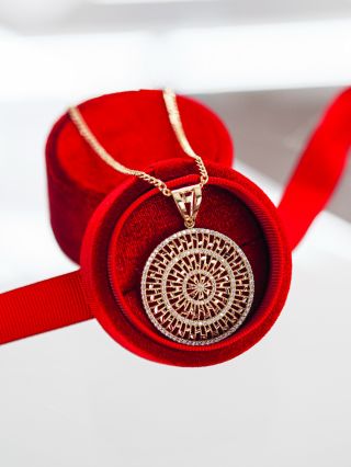 Nádherný a originální přívěsek ze 14k zlata zdobený zirkony ✨