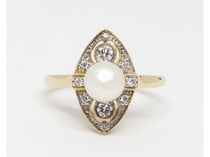 Prsten ze žlutého zlata s perlou a diamanty 1431