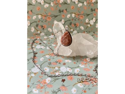 Řetízek s karneolem