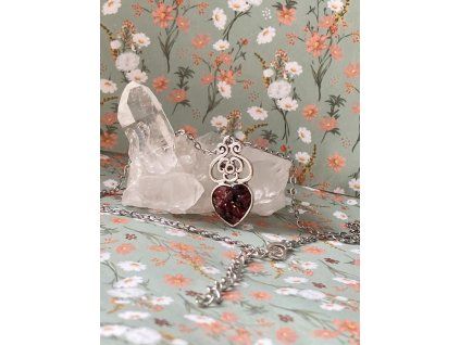 Řetízek s granáty