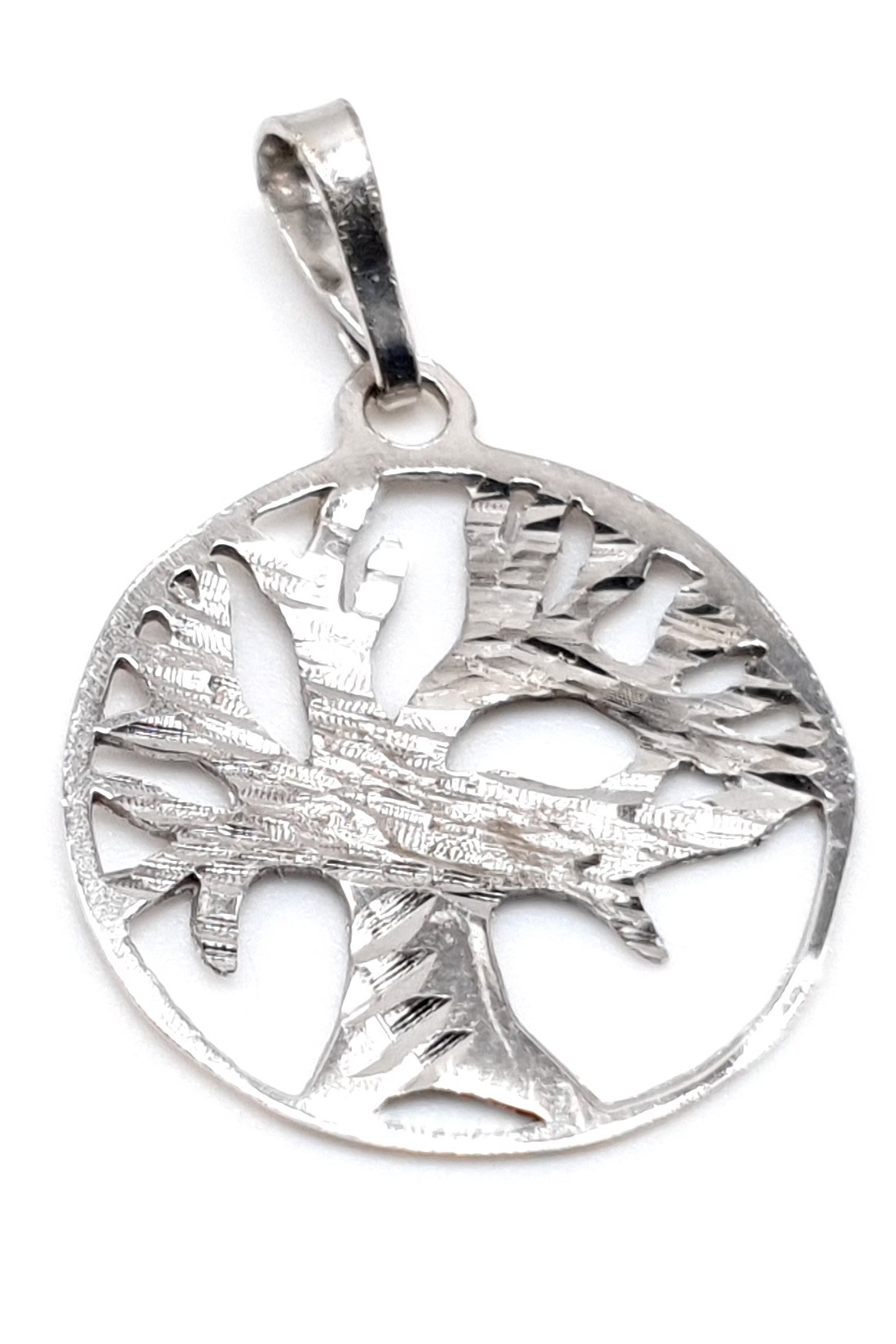 Jednoduchý stříbrný přívěsek ve tvaru stromu života