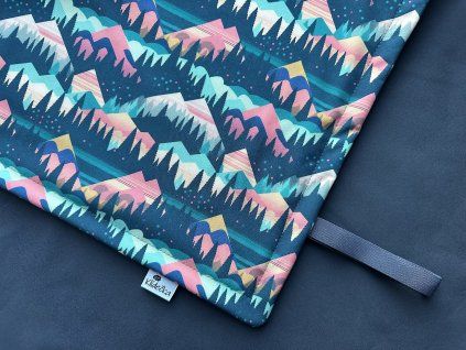 Barevné hory 85 x 70 cm