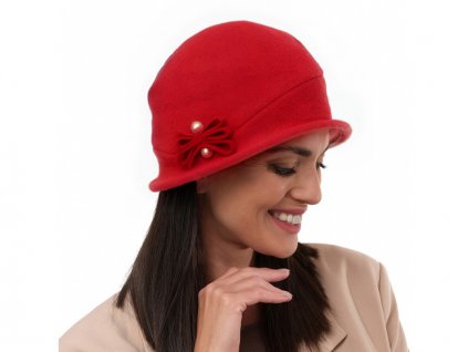 Bonneta Rabionek Dámský vlněný klobouk s plastickou ozdobou a dvěma perličkami Ruth červený