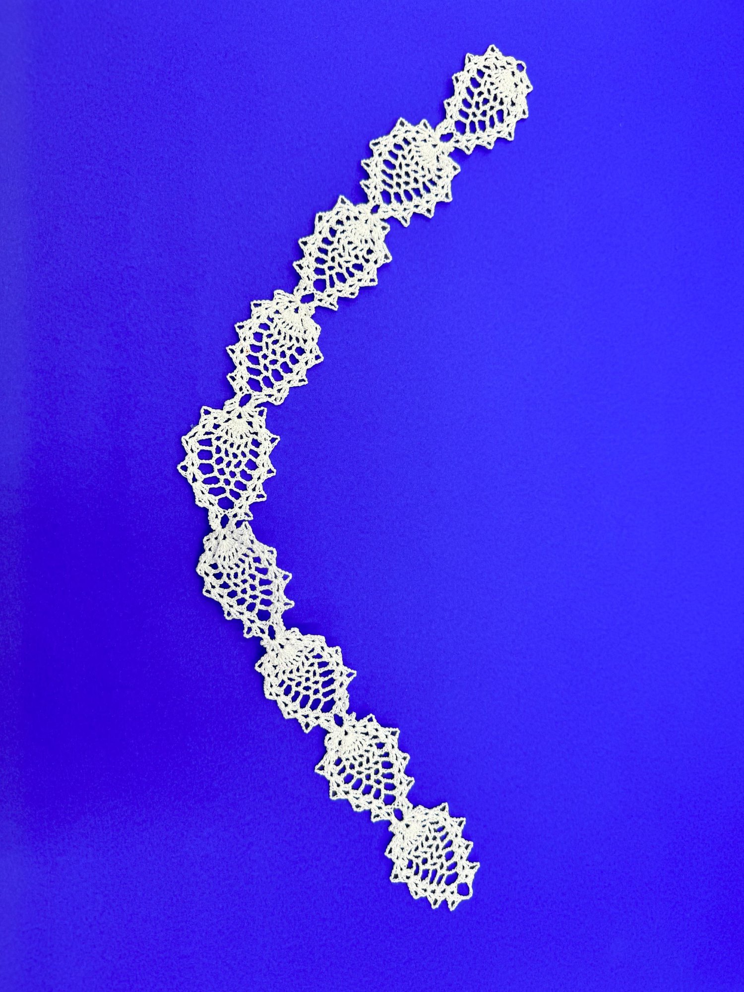 Háčkovaný řetěz