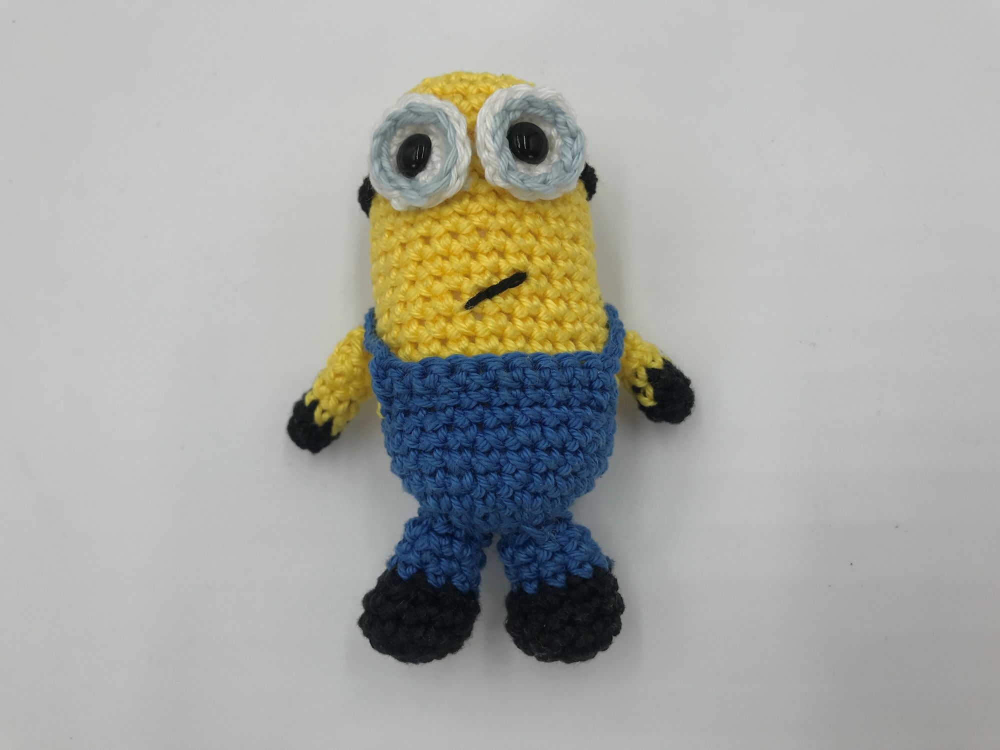 Mimoň