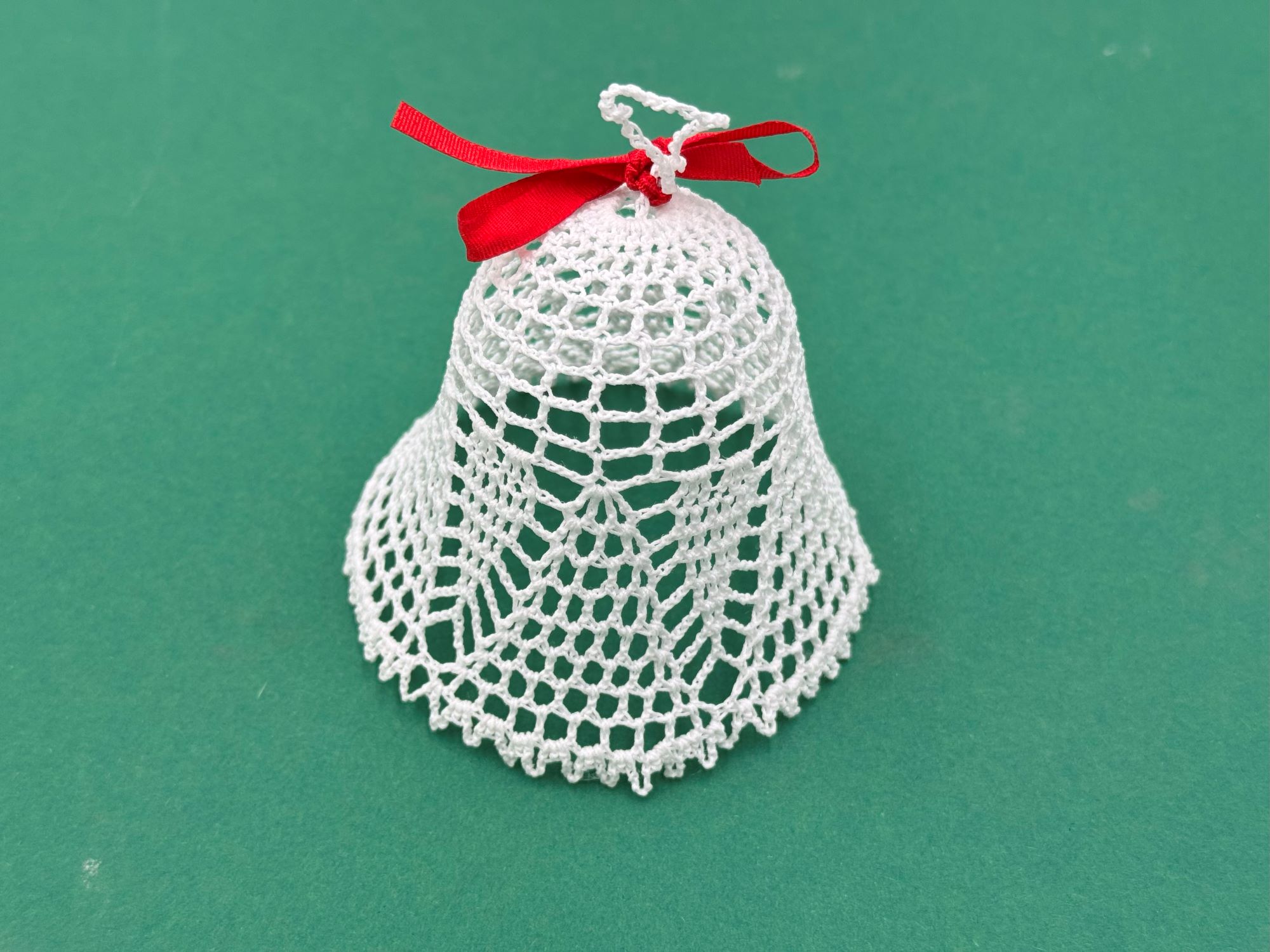 Háčkovaný zvoneček 2024/2