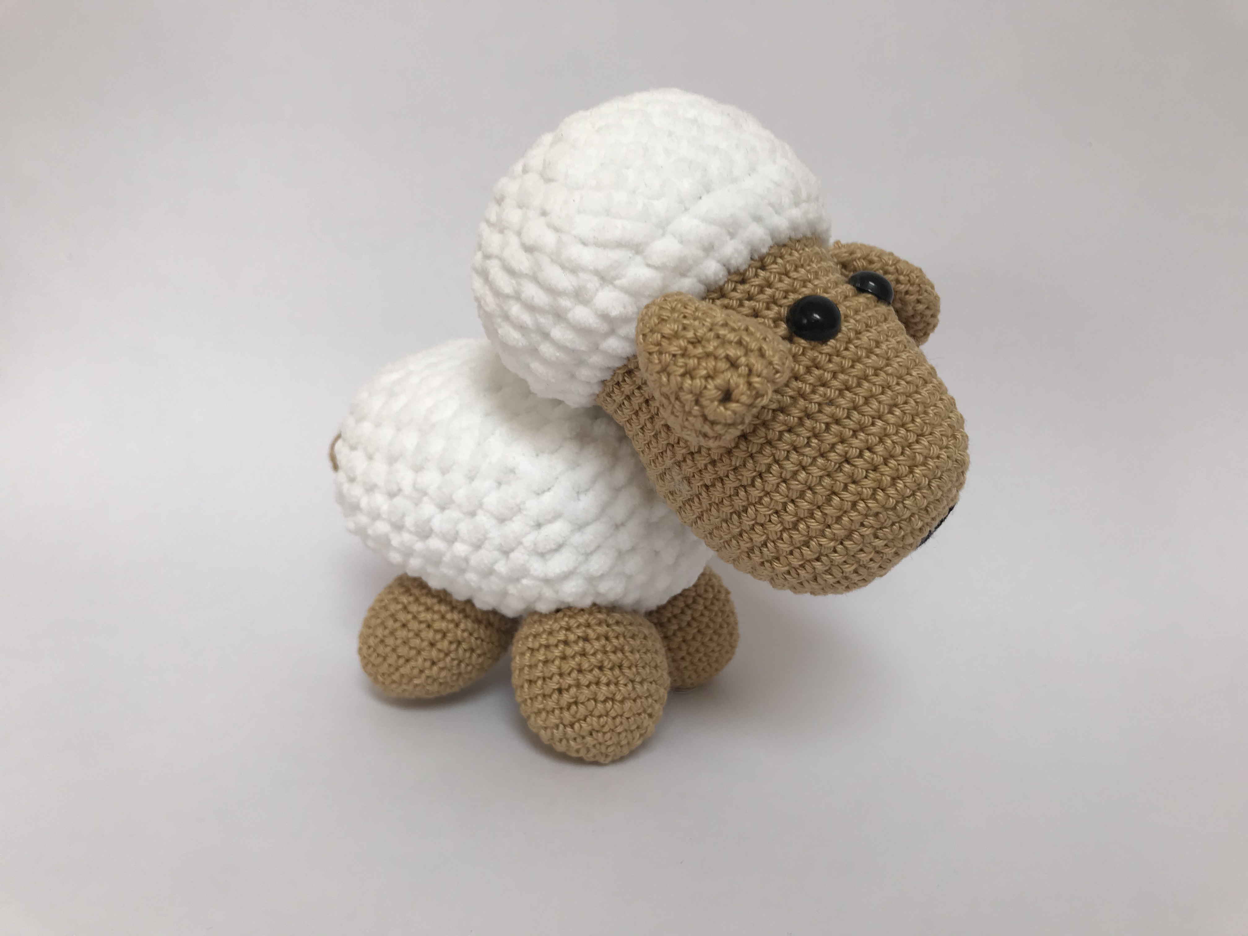 Háčkovaná ovečka