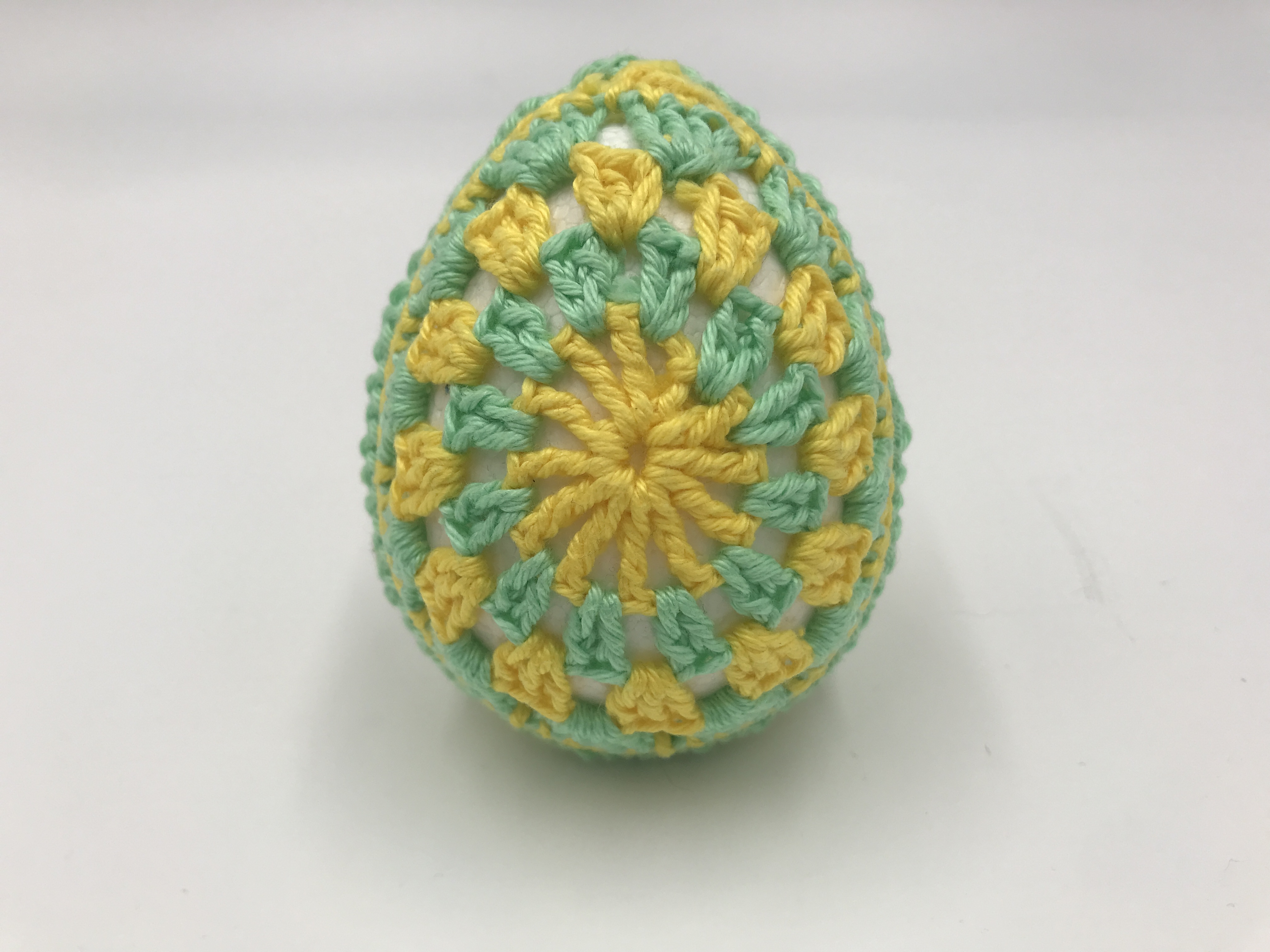 Háčkované vajíčko 2024