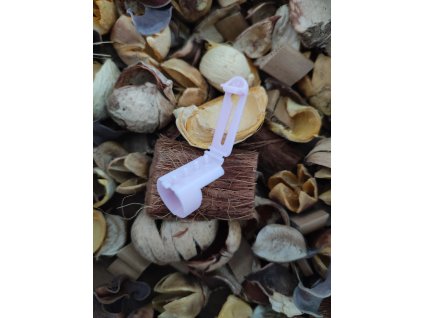 Pomůcka na vedení příze