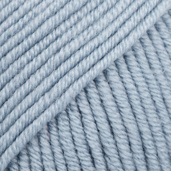 DROPS Merino Extra Fine 38 – modrá mlha