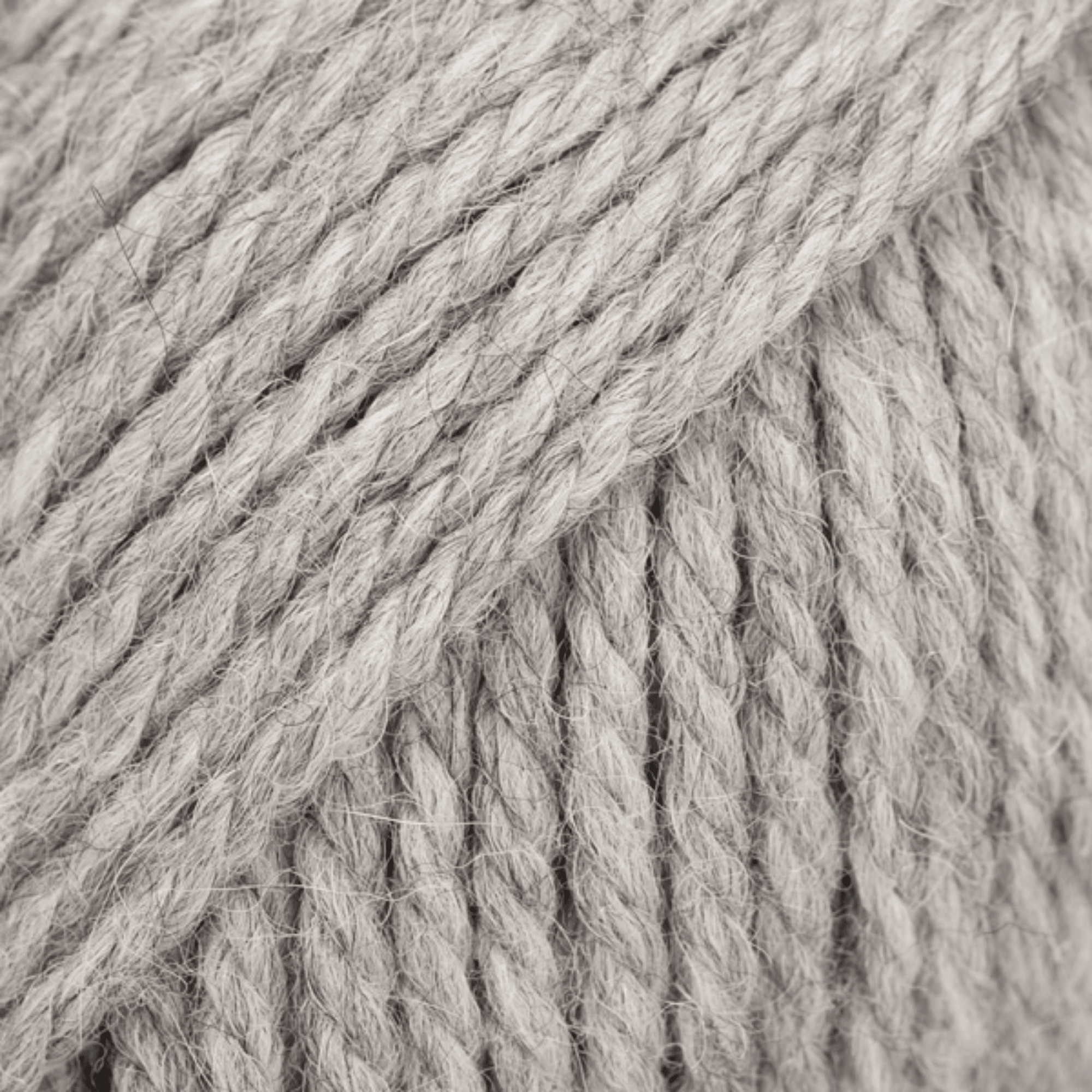 DROPS Nepal 0501 – světlá šedá
