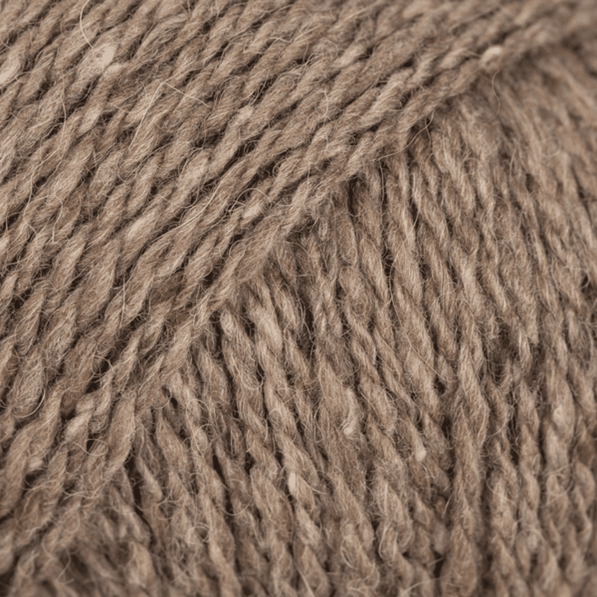 DROPS Soft Tweed 05 – medvěd