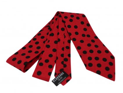 Červená kravata s černými puntíky