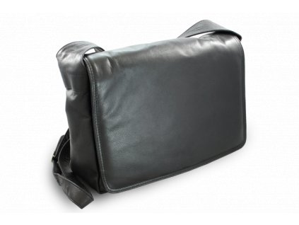 Černá kožená klopnová kabelka