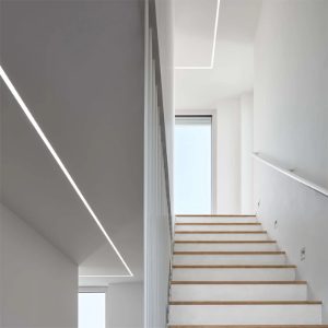 led-profil-in-betontreppe