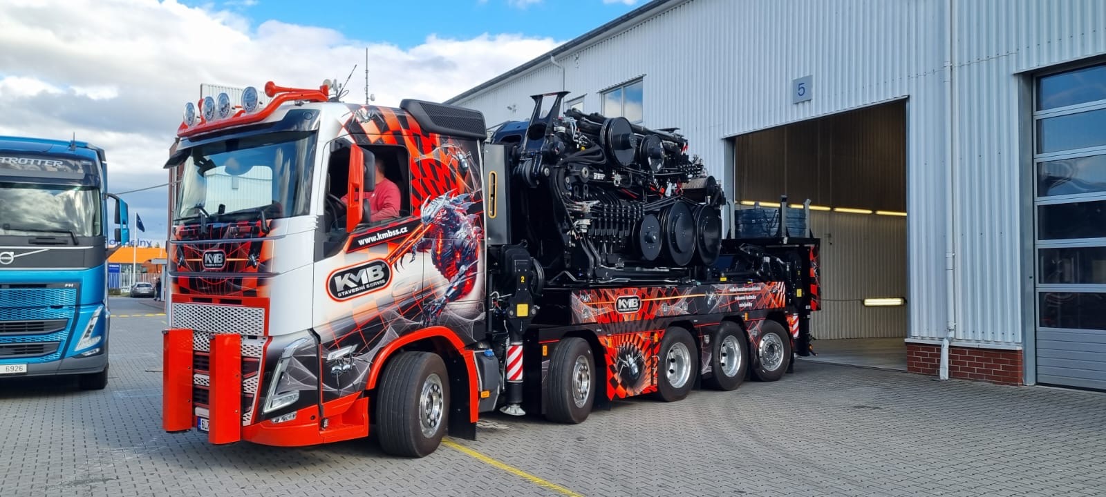 Naše hydraulická ruka Effer 2255: Nový standard v oblasti zasklívání