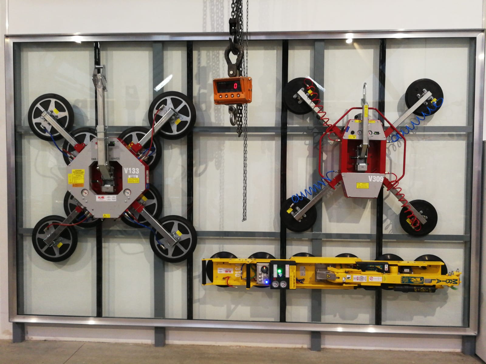 Vakuové přísavky na sklo