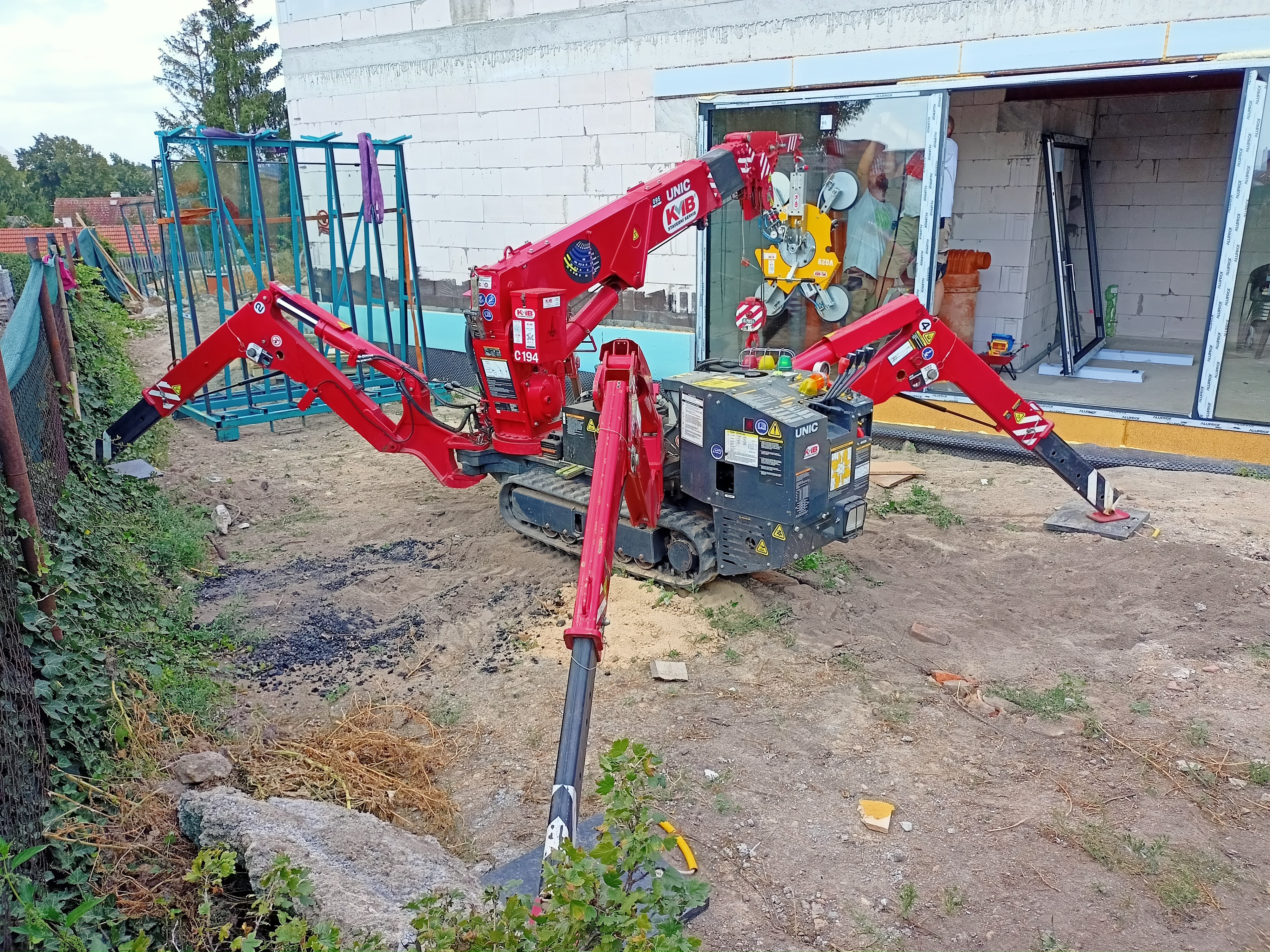 Jeřábníci KMB STAVEBNÍ SERVIS dokáží to, co jiní ne