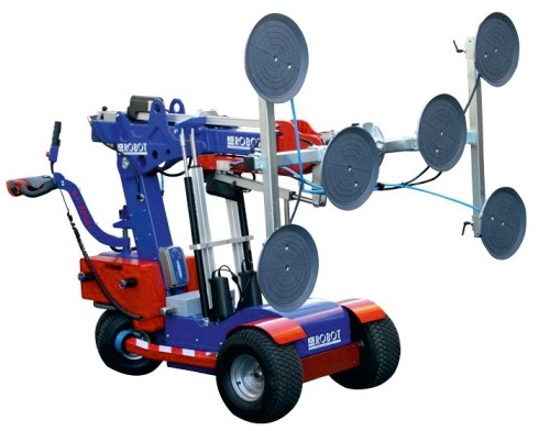 Nový manipulátor se sklem - Oskar 600