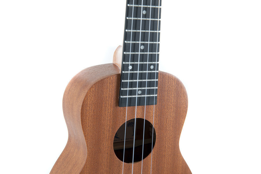Sopránové ukulele, hmatník z materiálu Richlite.