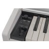 Přehledný ovládací panel u bílého digitálního piana Gewa DP 510.