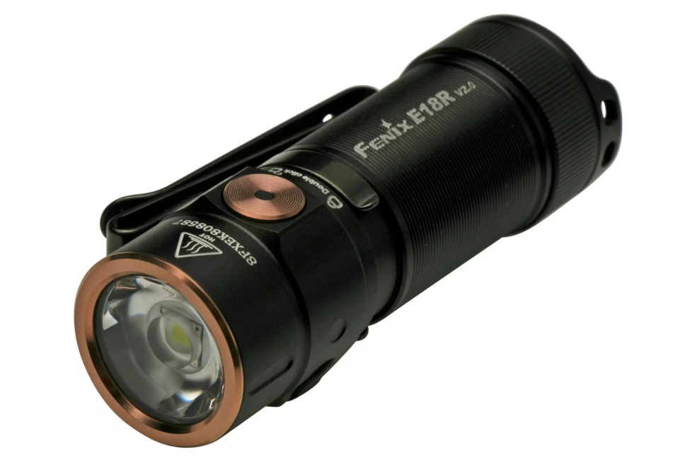LED baterka Fenix E18R V2.0