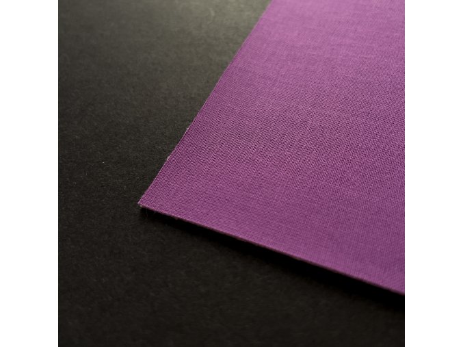 fialovy kniharsky potah detail