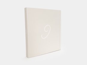 V tom - sbírací fotoalbum Pikčrbuk