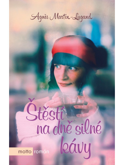 Štěstí na dně silné kávy