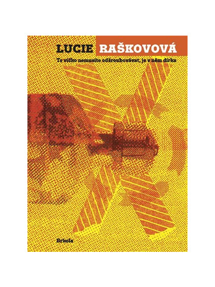 To víčko nemusíte odšroubovávat, je v něm dírka