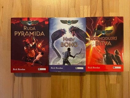 19026 serie kronika cartera kanea