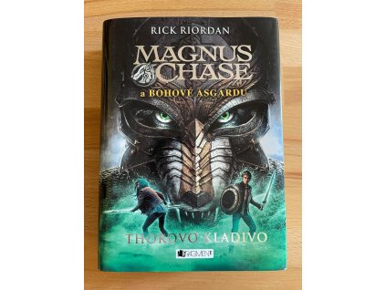 21093 magnus chase a bohove asgardu 2 thorovo kladivo