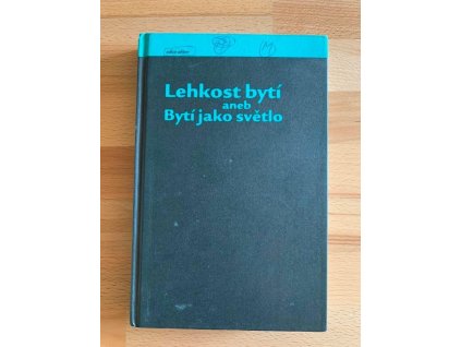 23538 lehkost byti aneb byti jako svetlo o hmotnosti