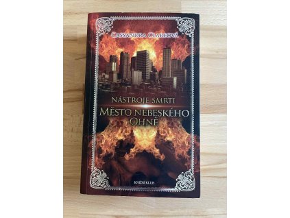 nastroje smrti 6 mesto nebeskeho ohne cassandra clare 239830015