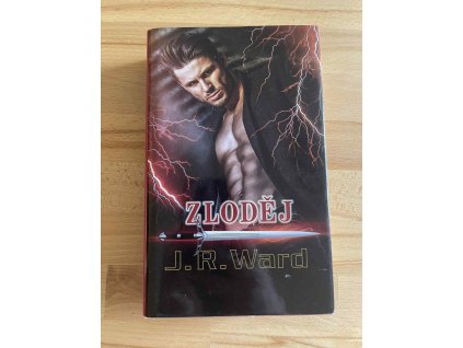 zlodej serie bratrstvo cerne dyky j r ward 240649415