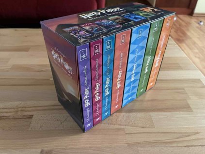 serie harry potter komplet 1 7 v boxu j k rowling 242951294