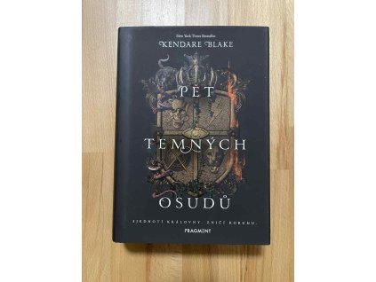pet temnych osudu serie temne koruny kendare blake 250786594