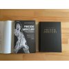 22482 1 2x knihy freddie mercury