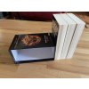 26697 1 hunger games komplet v boxu suzanne collins 236146577