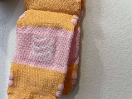 Compressport ponožky Pro Racing Run nízké - růžová/oranžová (Velikost M)
