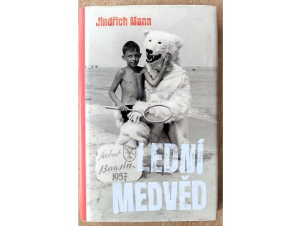01 Lední medvěd