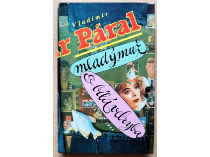 Mladý muž a bílá velryba