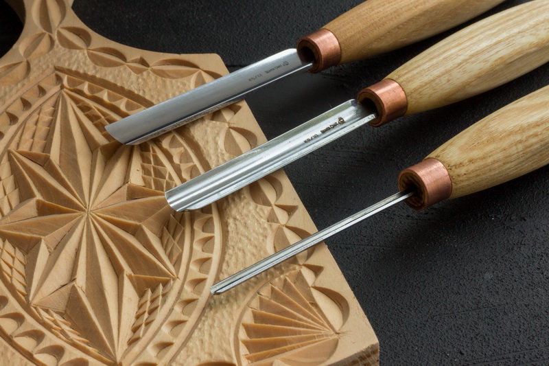 Types of woodcarving chisels and gouges