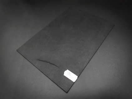 Kůže - přírodně činená černá 2 - 2,5 mm