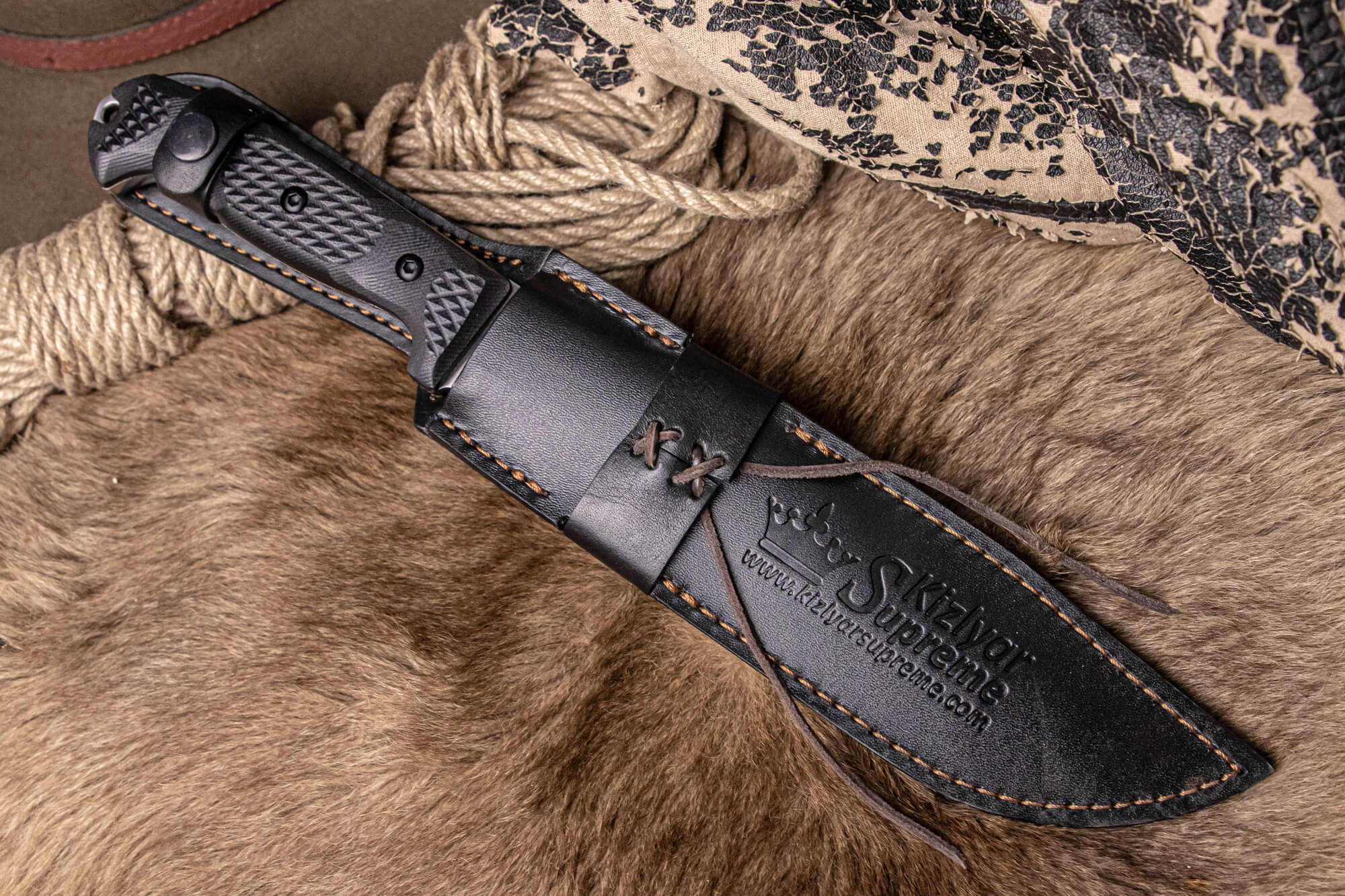 Kizlyar Supreme Bastardo késtok